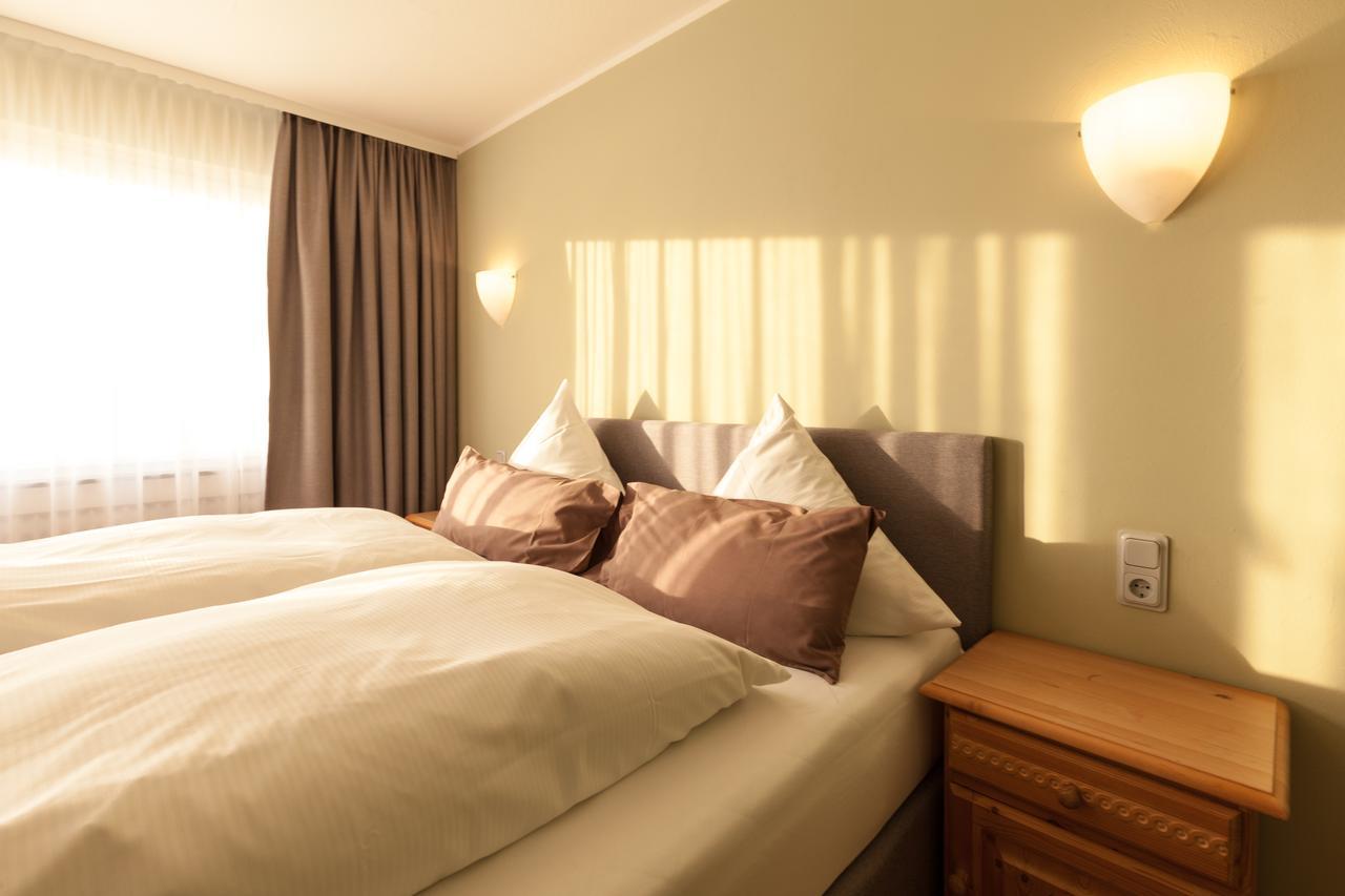 Hotel Fiori Bad Soden-Salmunster Bagian luar foto